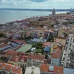 Barbadinhos In Historic Neighborhood * リスボン