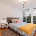 Barbadinhos In Historic Neighborhood Apartment *